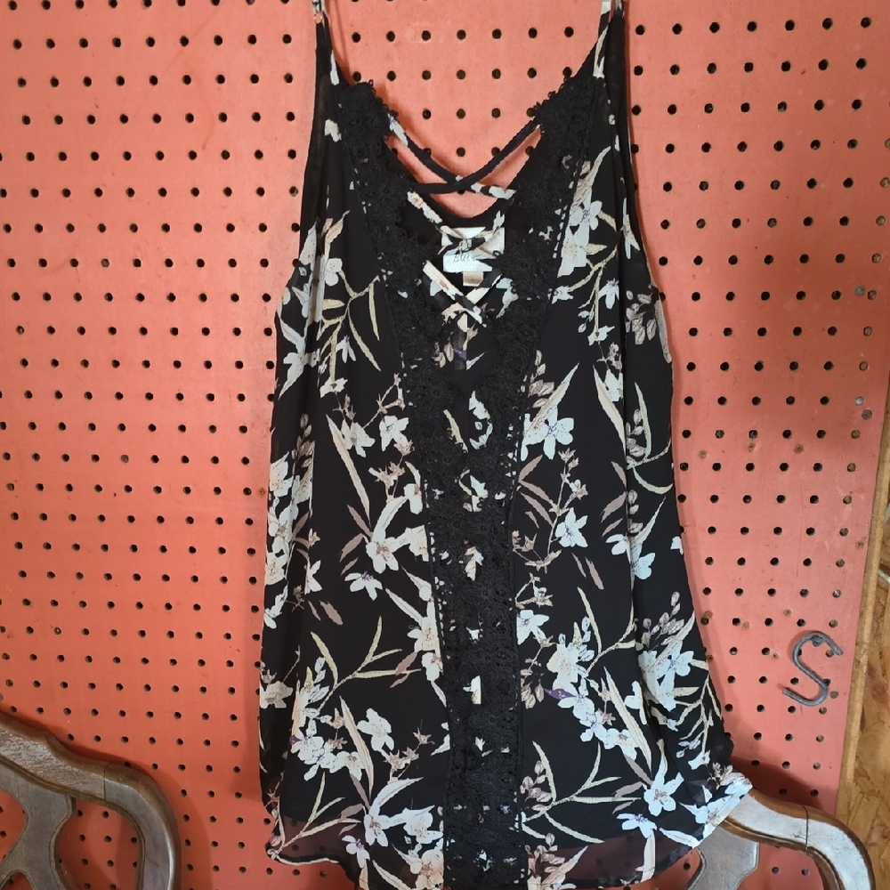 Floral Lace Trim Women's Top